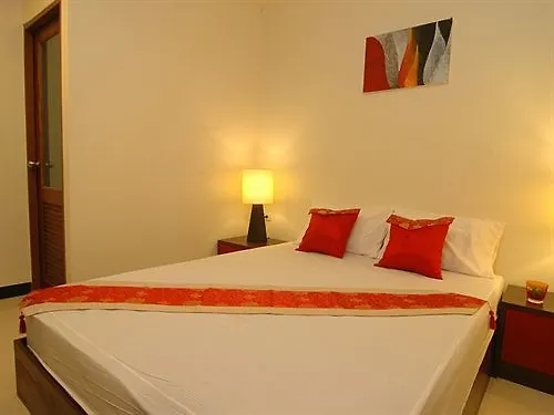 Sincere Hostel Bar And Bistro Ko Lanta